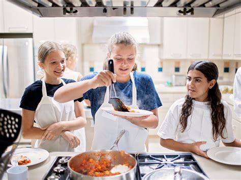  Quinceañera:  A Saga of Teenage Rebellion Wrapped in Spicy Culinary Secrets